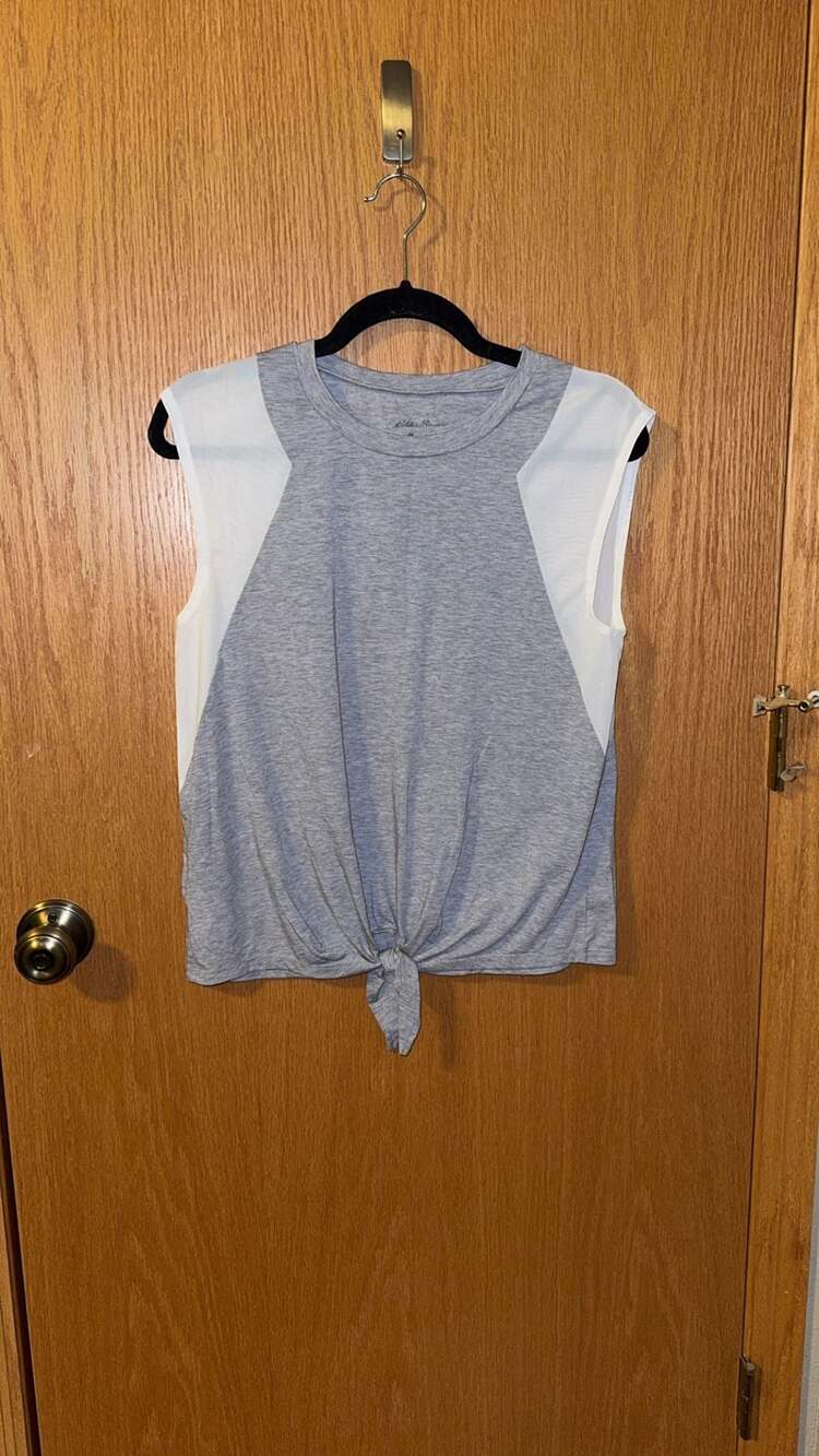 Eddie Bauer Women's FreeDry Gray and White Tie-Front Muscle Tank Top